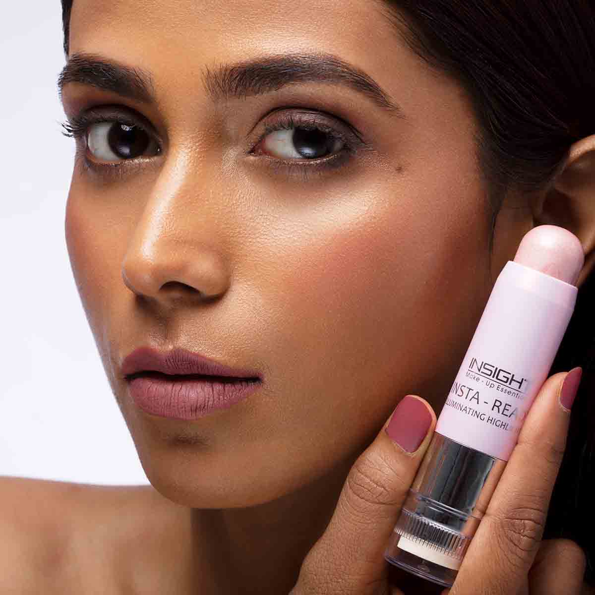 Insight Cosmetics Insta-Ready Illuminating Highlighter, 7.5g
