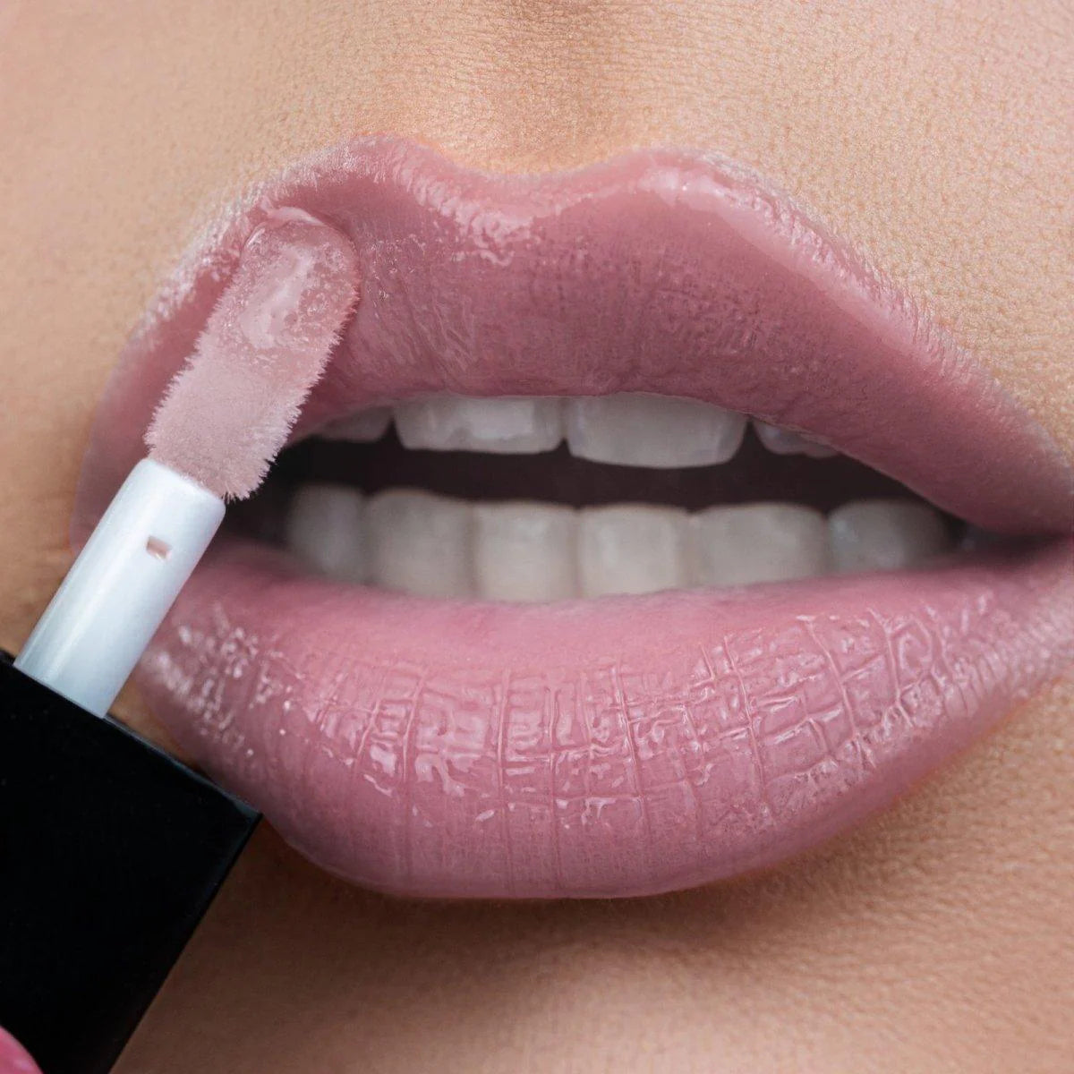 RENEE See Me Shine Lip Gloss, 2.5ml