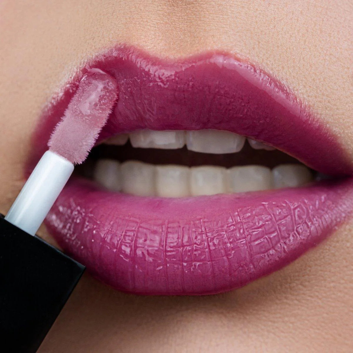 RENEE See Me Shine Lip Gloss, 2.5ml